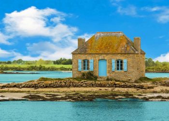 Saint-cado-ria Saint-cado-ria